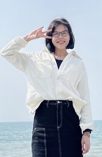 李校長勝億相片